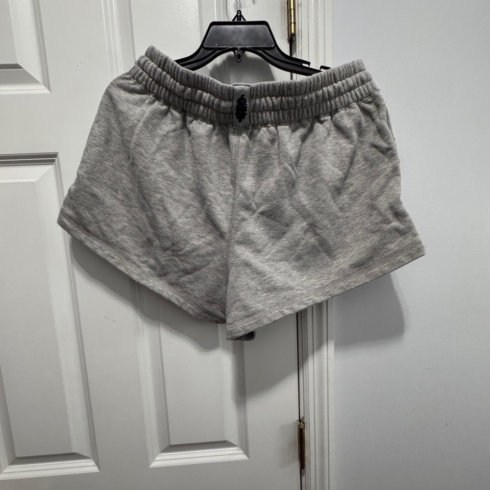 FP Movement by Free People Gray Shorts with Purple Accents size large - Picture 4 of 6